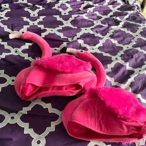 Flamingo hats!